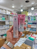 🅰️ضد آفتاب بی رنگ کراتین کوئین مدل UV spf50
